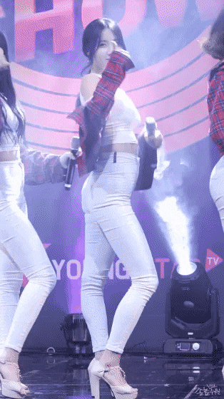 157611019880413.gif
