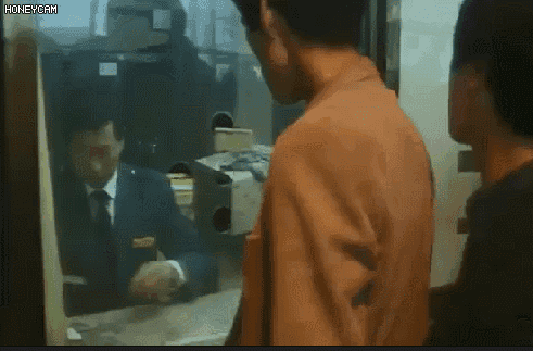 157702598462591.gif