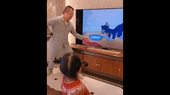 157728492620097.gif