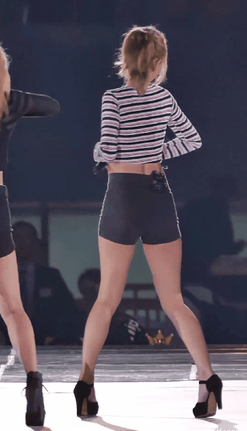 157797139741968.gif