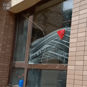 157823562184780.gif