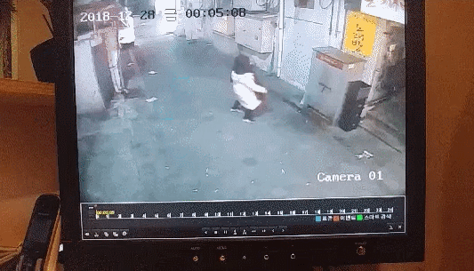 157875257520374.gif