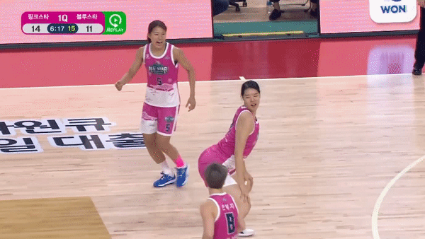 157887671215597.gif