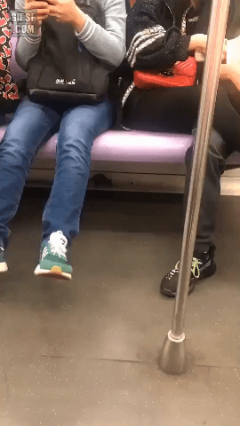 157908194654221.gif