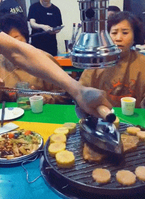 157931468085846.gif