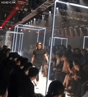 157934632047340.gif