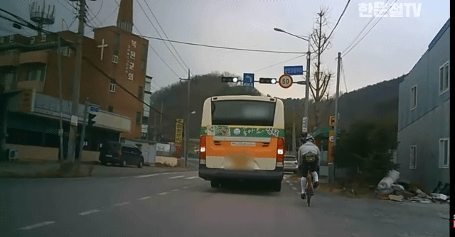157934815868606.gif