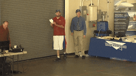157935160919364.gif