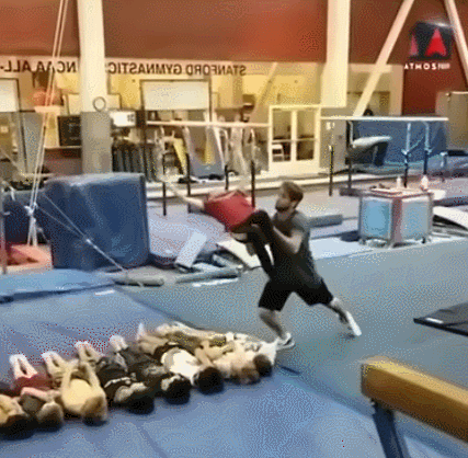 157935299591437.gif