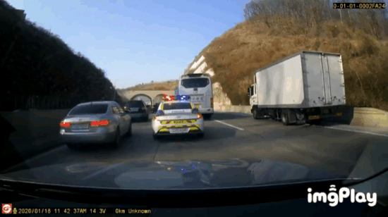 157986712291989.gif