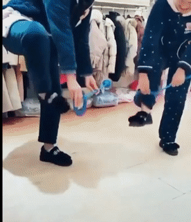 158082289662215.gif