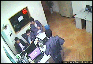 158115875373500.gif
