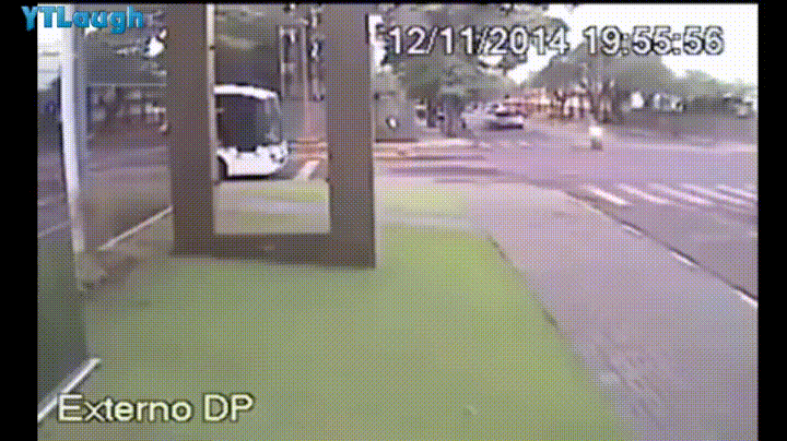 158134320963644.gif