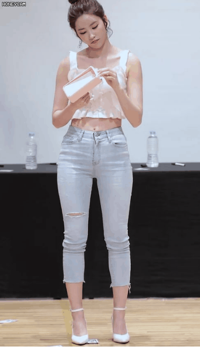 158134369560550.gif