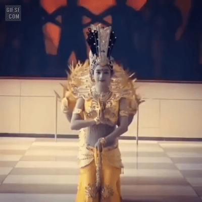 158159793972937.gif