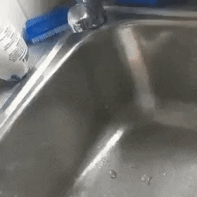 158159935888198.gif