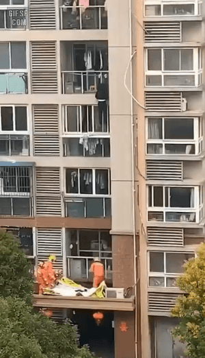 158160277621448.gif