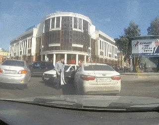 158184579623422.gif