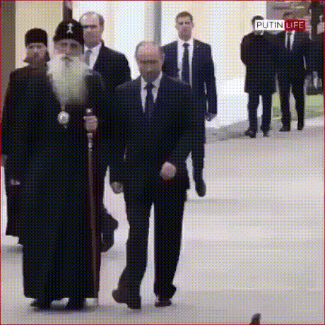 158191765824870.gif