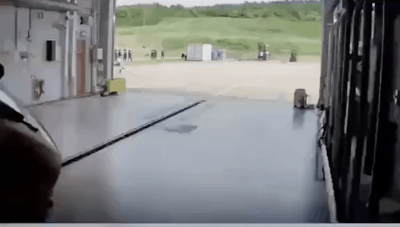 158191951377077.gif