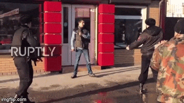 158461136912247.gif
