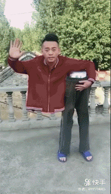159498888657225.gif