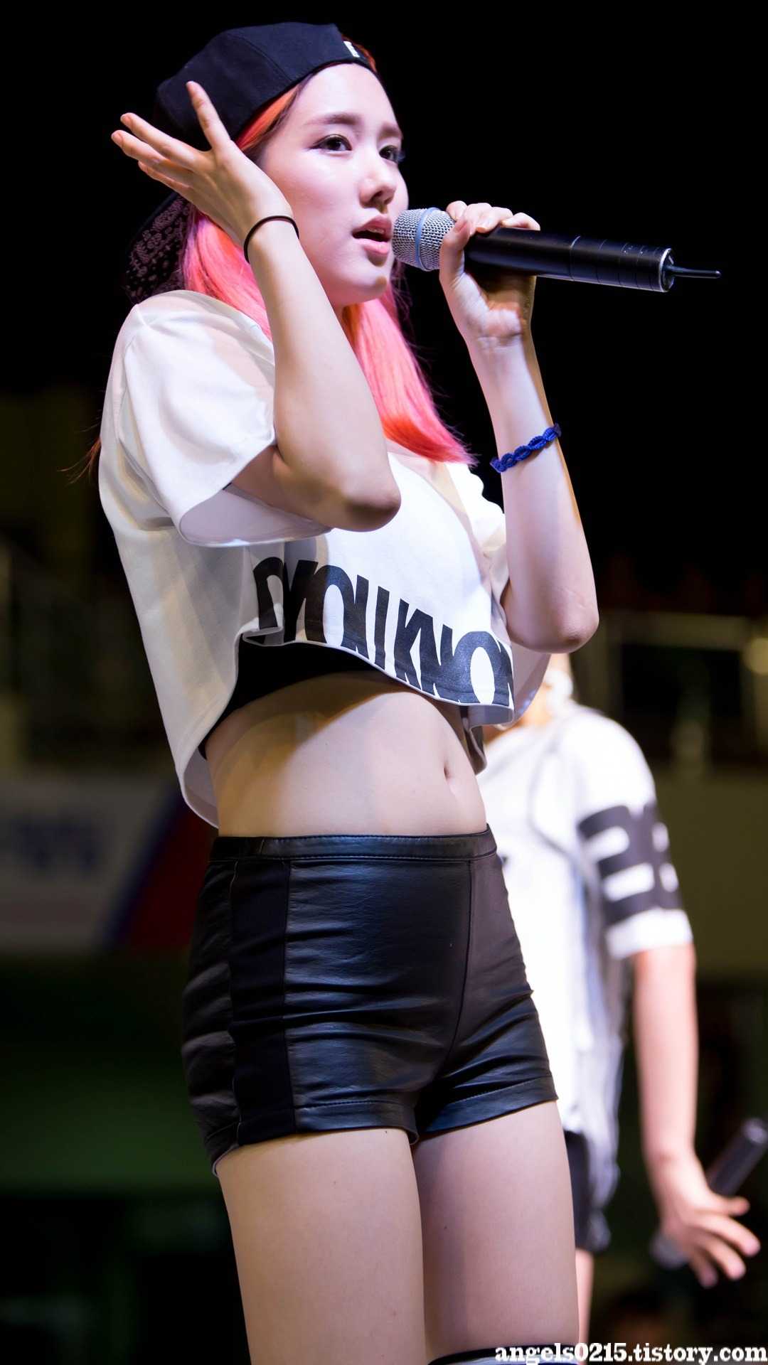140240800329318.jpg