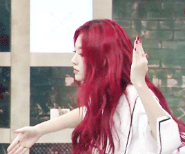 149083846056110.gif