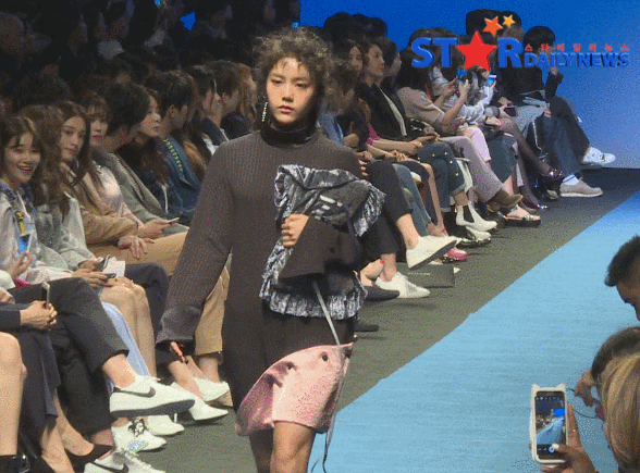 149085444011896.gif