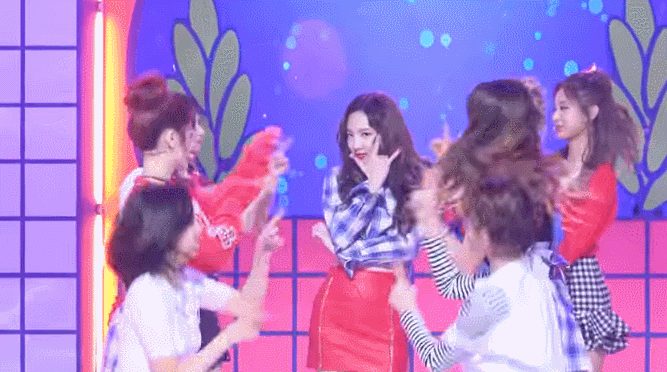 149213380648210.gif