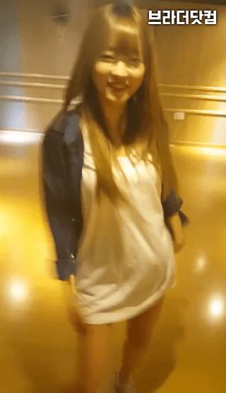 149376101848981.GIF