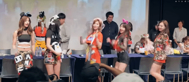 149717280525396.gif
