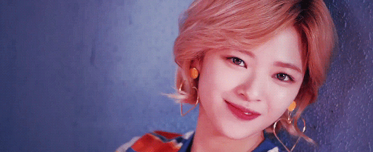 149805319310983.gif