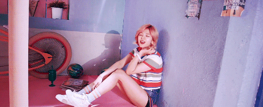 149805319365522.gif