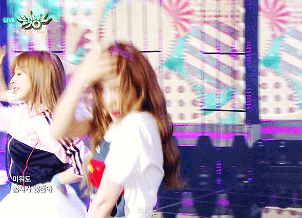 149913315594907.gif