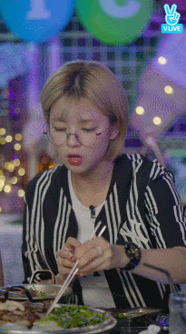 149943802584632.gif