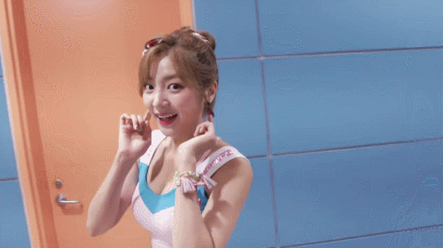 150176543696068.gif