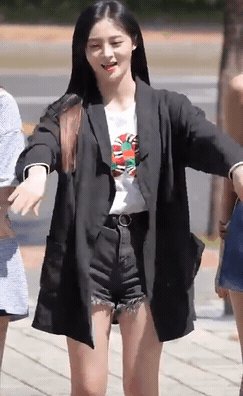 150486774139012.gif