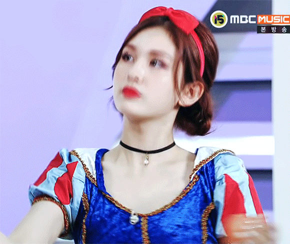 150554102453583.gif