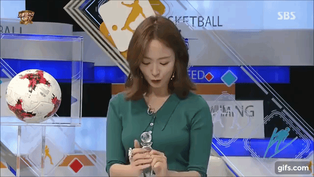 150555944642176.gif