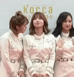 150695315611407.gif