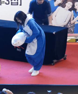 150798590972417.gif