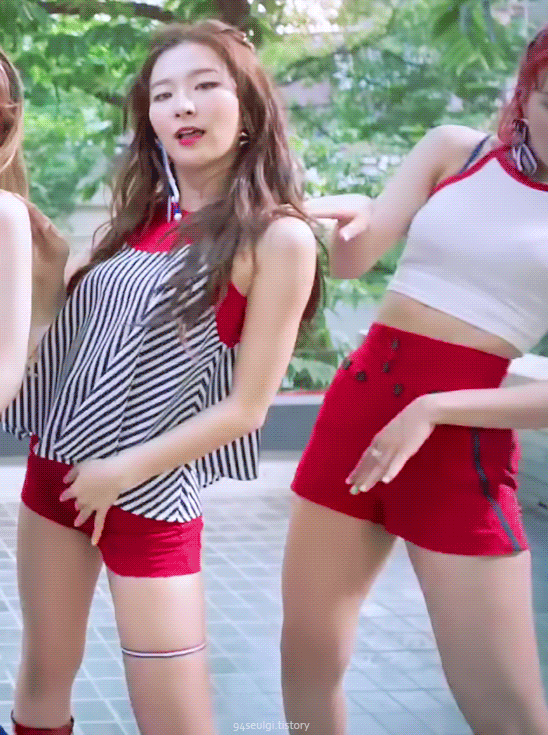 151023336814279.gif