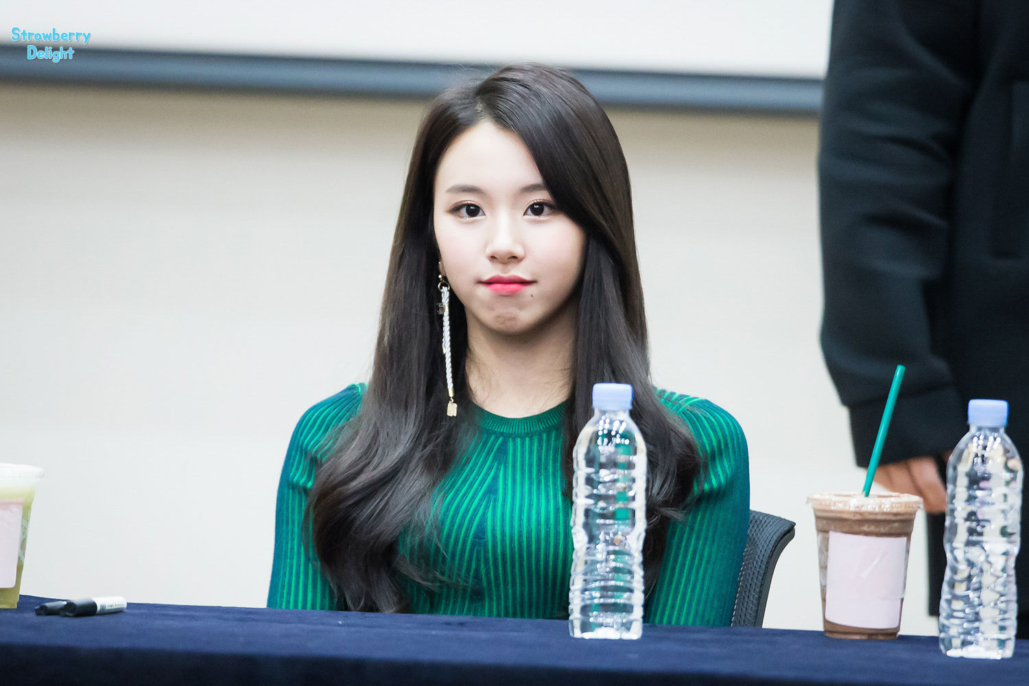151090011925937.jpg