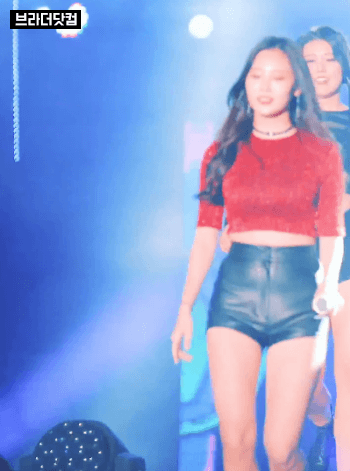 151411126367409.gif