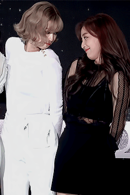 151955143627214.gif