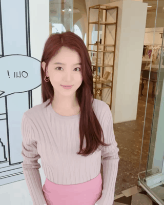152592647975110.gif