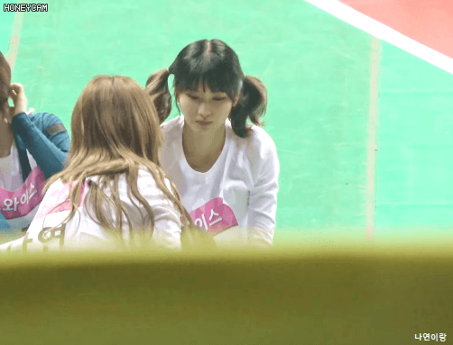 152592667646016.gif