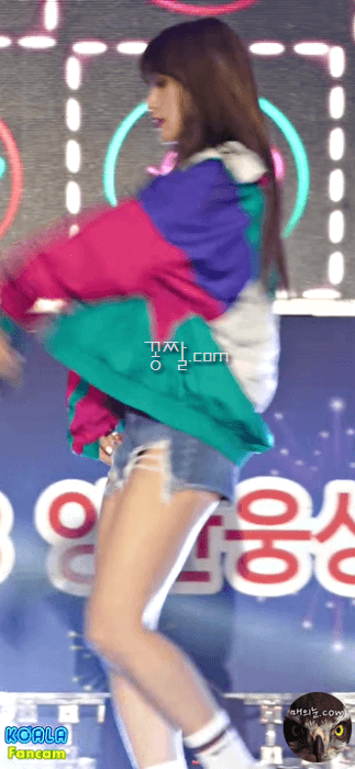 152592689183914.gif