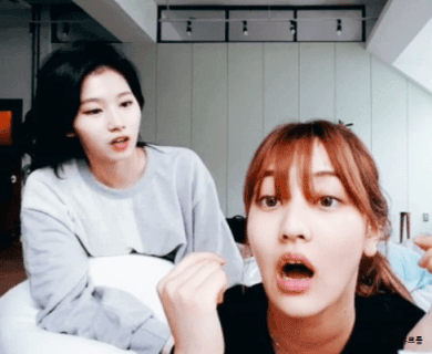 152677156110459.gif